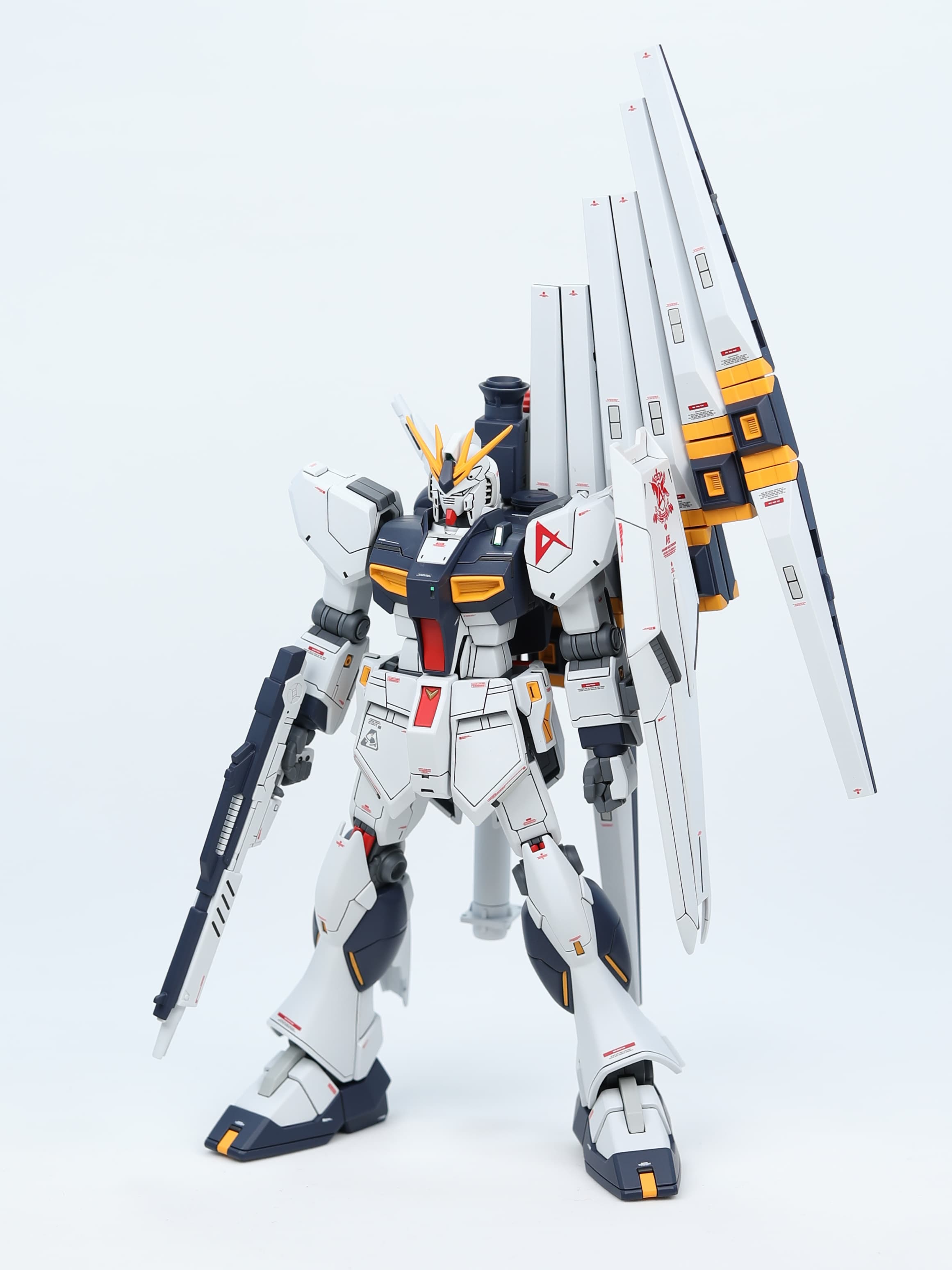 HG ν GUNDAM