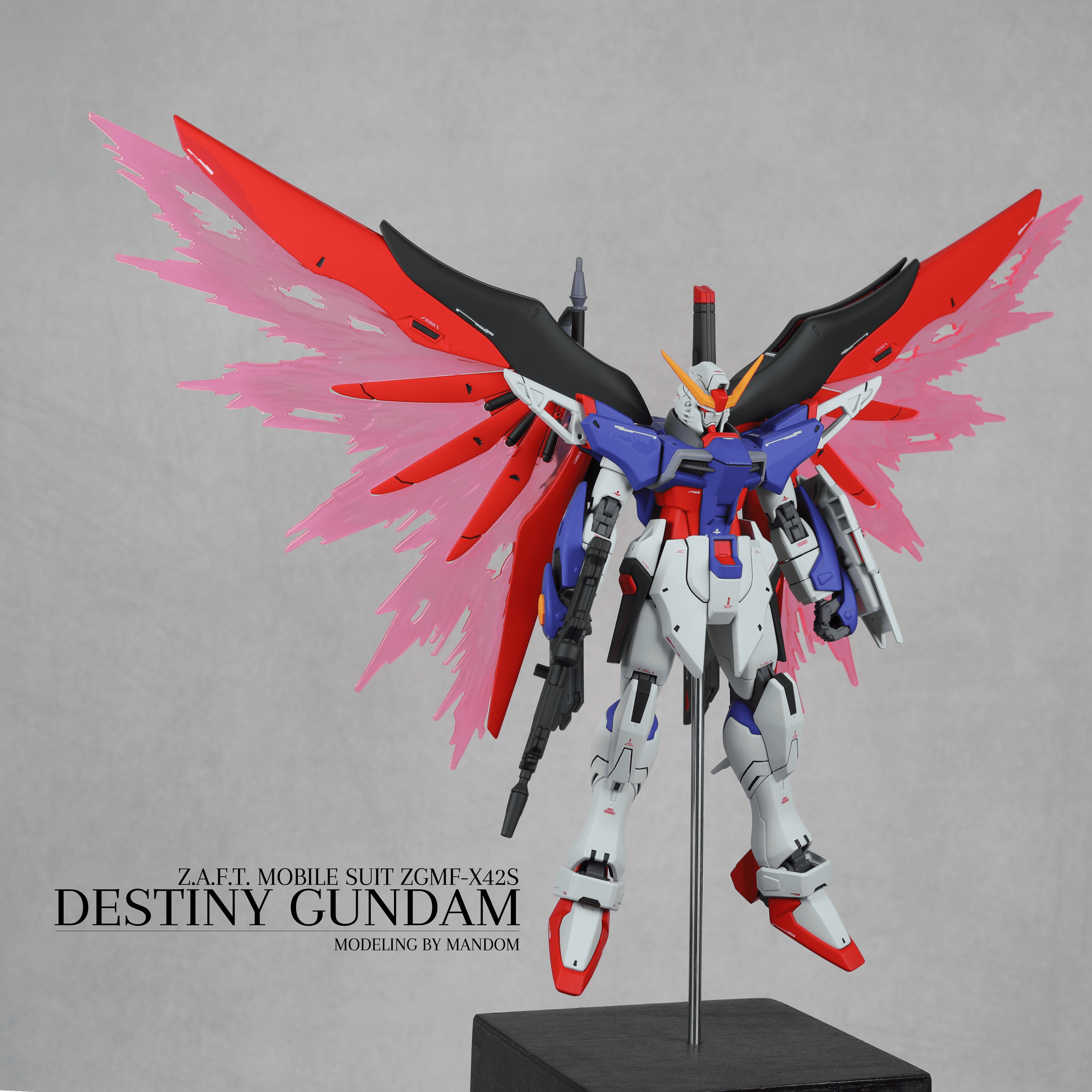 HG DESTINY GUNDAM